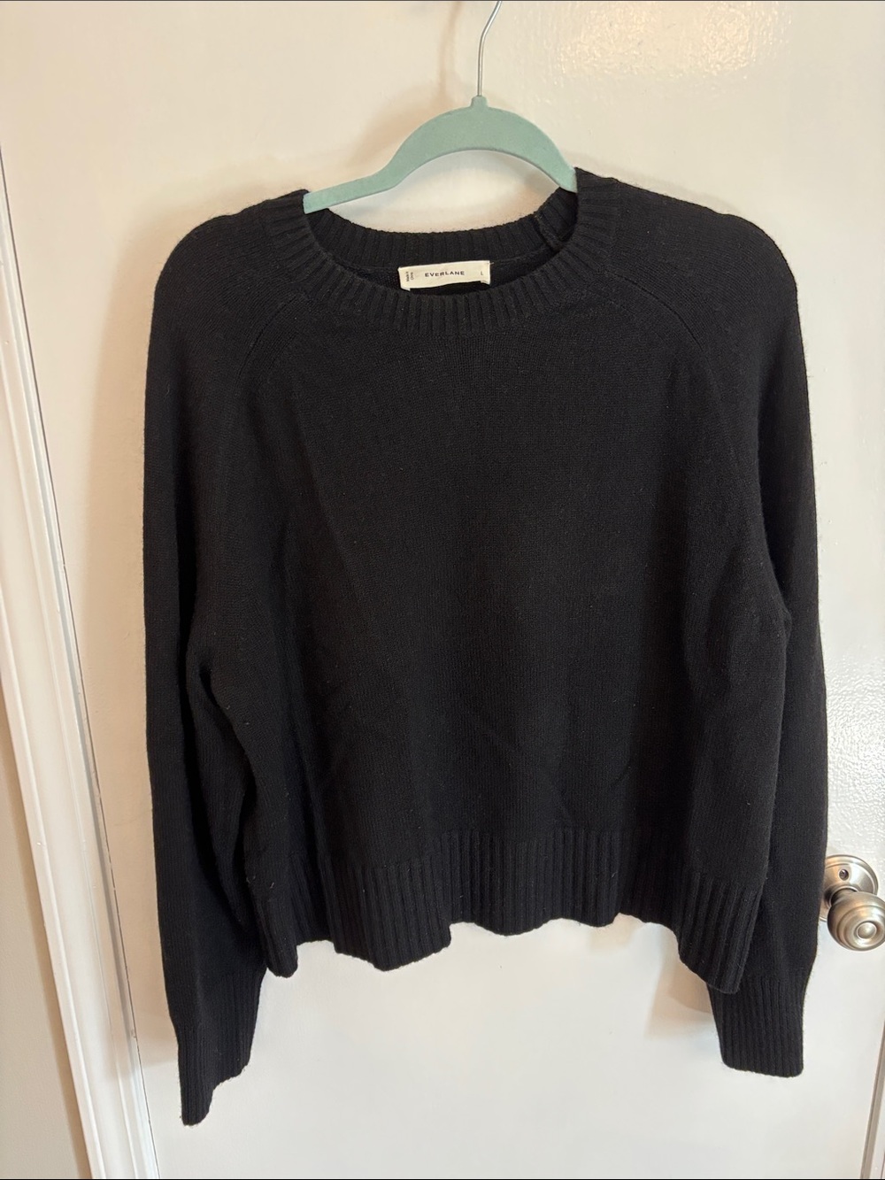 Everlane Black Boxy Cashmere Crewneck Sweater - Classic Women's Knit size large